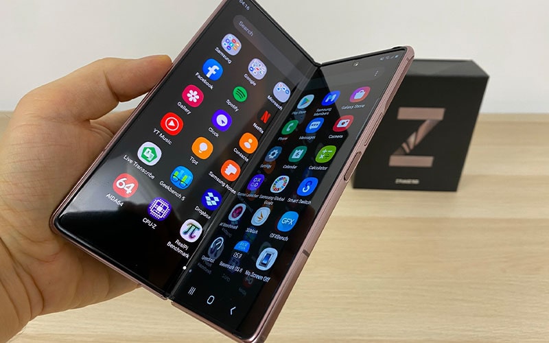 Samsung Galaxy Z Fold 2 cũ có còn đáng “xuống tiền” trong năm 2022?
