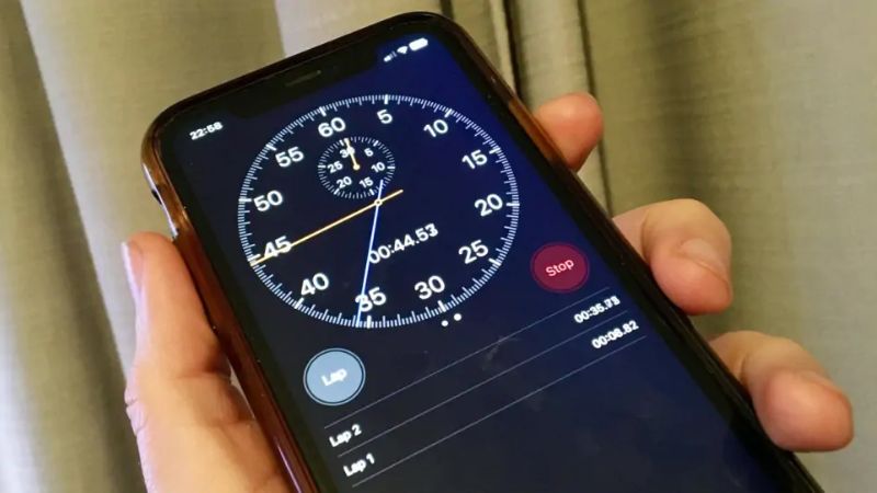 Đồng hồ bấm giờ trên iPhone