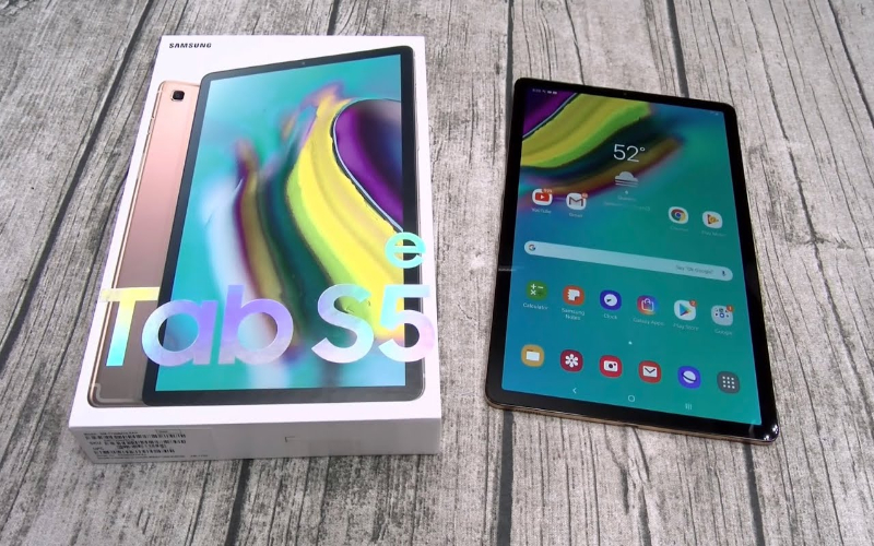 samsung galaxy tab s5e co thiet ke nho gon voi man hinh super amoled