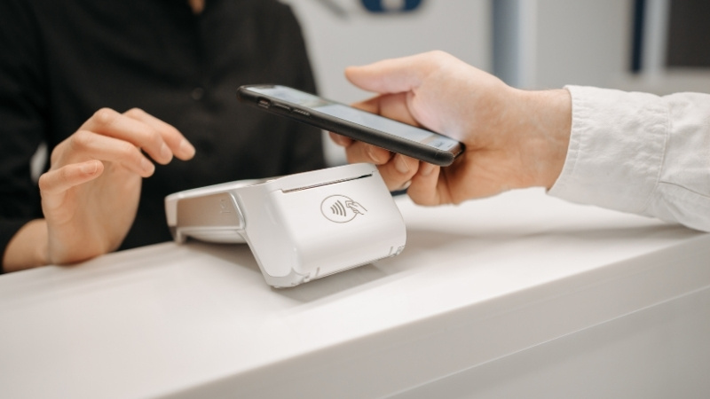 NFC trên iPhone tiêu thụ rất ít năng lượng khi ở chế độ chờ hoặc quét nền