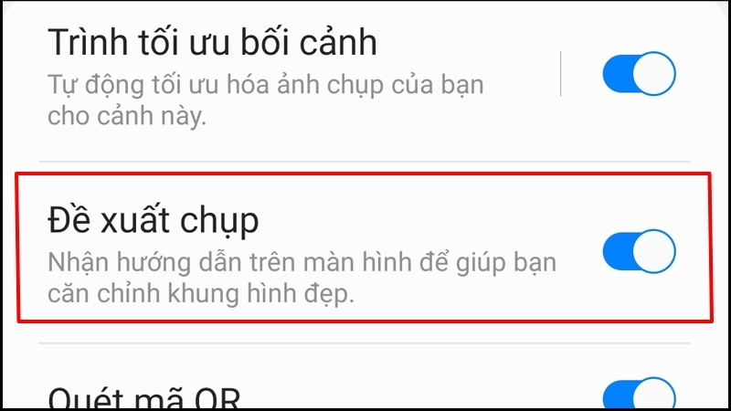 Gạt bật Đề xuất chụp trong Cài đặt camera