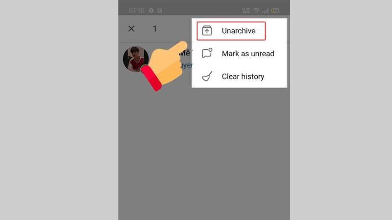 Chọn tùy mục Unarchive để khôi phục tin nhắn đã bị ẩn