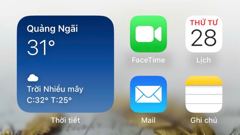 Mở ứng dụng để kiểm tra các ghi chú đã đồng bộ với iCloud