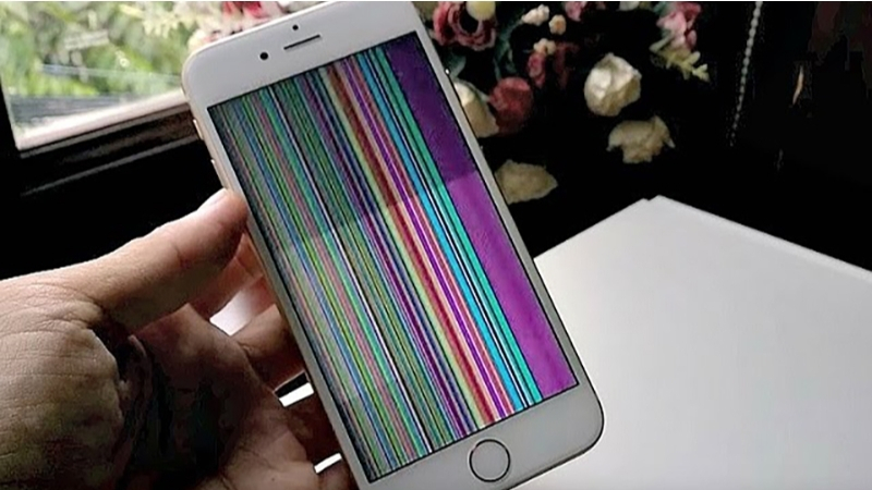 Củ sạc iPhone giả rất dễ gây hỏng nguồn và màn hình