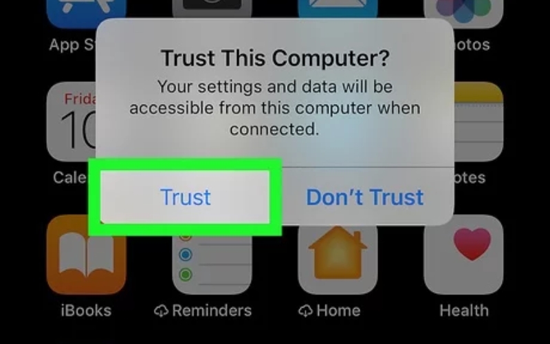 Chọn Tin cậy trên màn hình iPhone