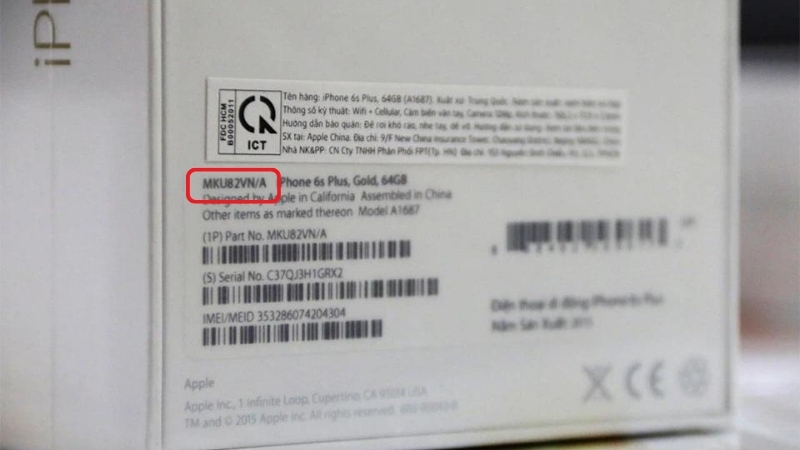 Trên vỏ hộp của iPhone chính hãng sẽ có tem dán ghi rõ mã VN/A