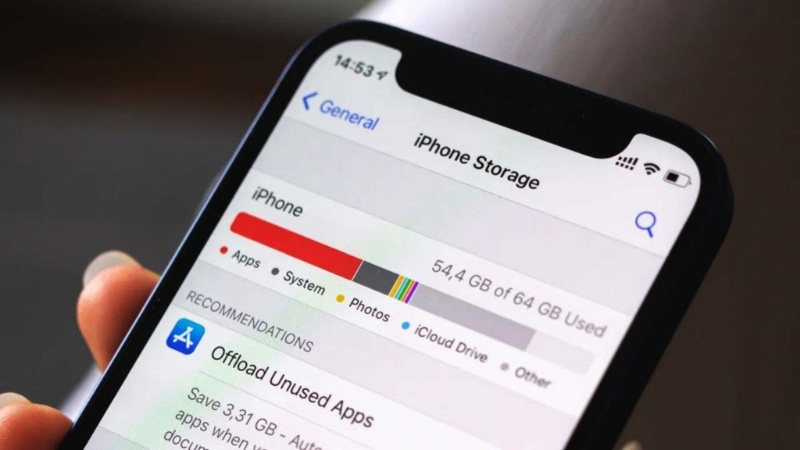 Cần có đủ không gian trống trong bộ nhớ iPhone để lưu video quay màn hình