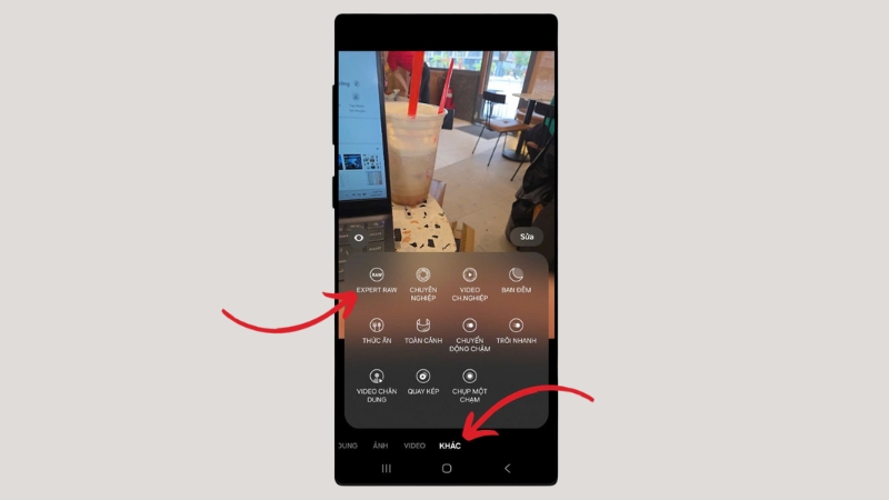 Nhấn vào Expert RAW 