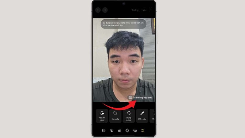 Truy cập vào thư viện ảnh và chọn bức ảnh nhóm