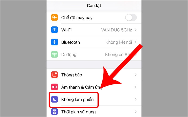 Mở Cài đặt, chọn Không làm phiền