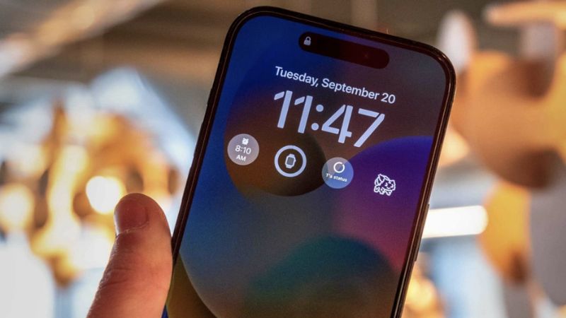 Làm mới màn hình khóa iPhone của bạn với đồng hồ độc đáo