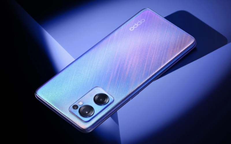 oppo reno7 5g duoc trang bi chip dimensity 900 5g