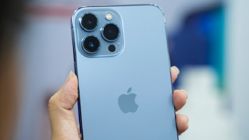 Nếu bạn thích sự ổn định và hệ sinh thái Apple, iPhone 13 Pro Max là lựa chọn tốt