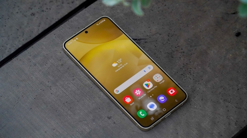 Thời lượng pin của S24 không chỉ phụ thuộc vào dung lượng 4000mAh mà còn nhờ sự kết hợp của nhiều công nghệ