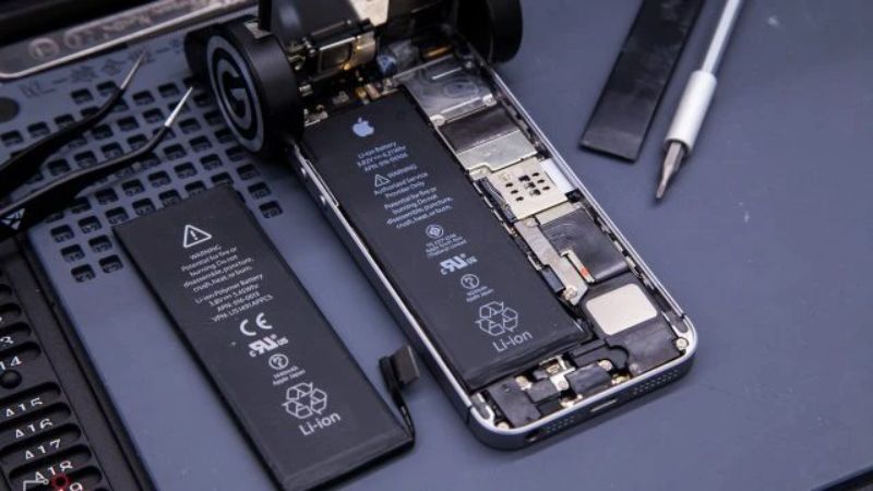 Bạn nên thay pin khi dung lượng tối đa dưới 80%
