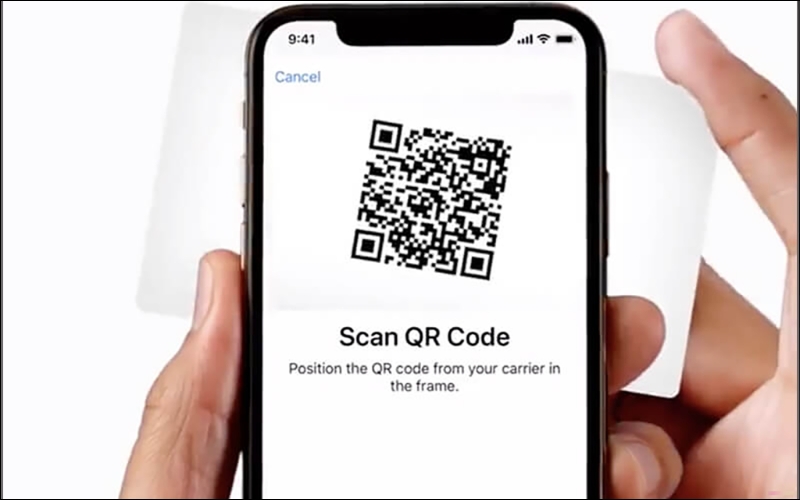 Sử dụng camera iPhone quét mã QR code eSIM 