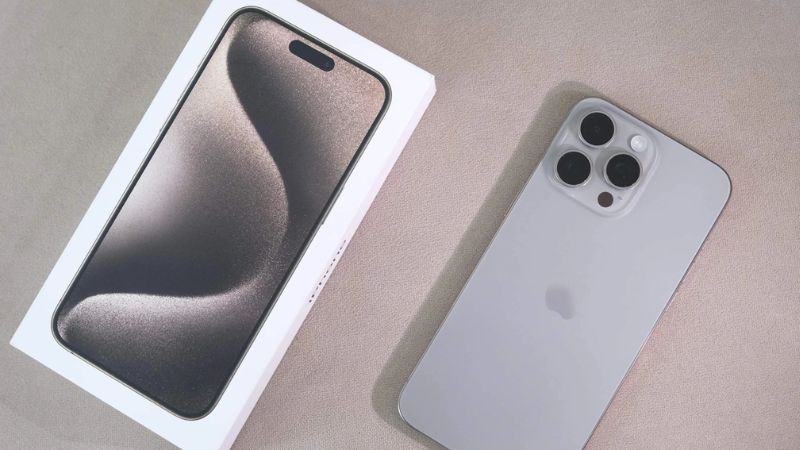 Màu sắc iPhone 15 Pro Max là yếu tố quan trọng khi lựa chọn