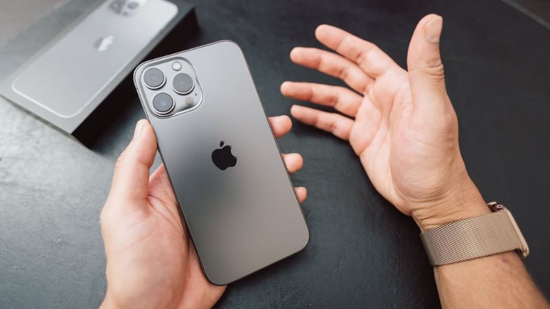 Kiểm tra ngoại hình của máy