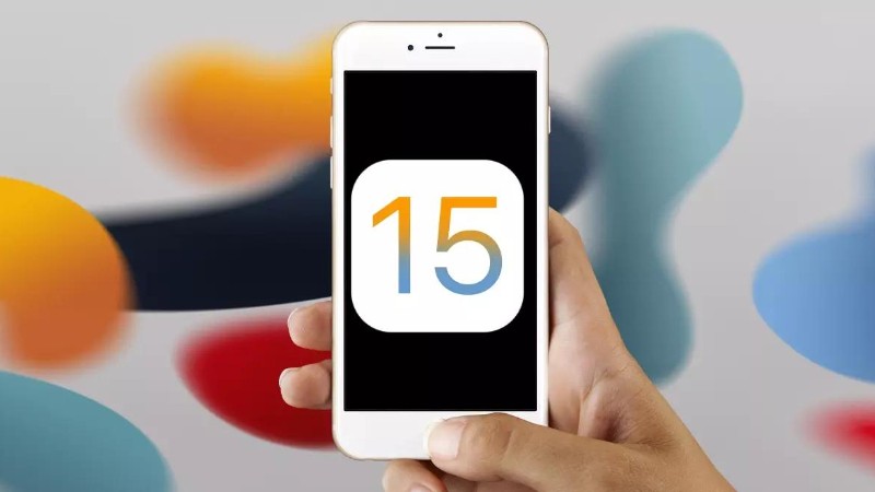 Cập nhật iOS là việc Apple phát hành phiên bản hệ điều hành mới cho iPhone và các thiết bị khác của hãng