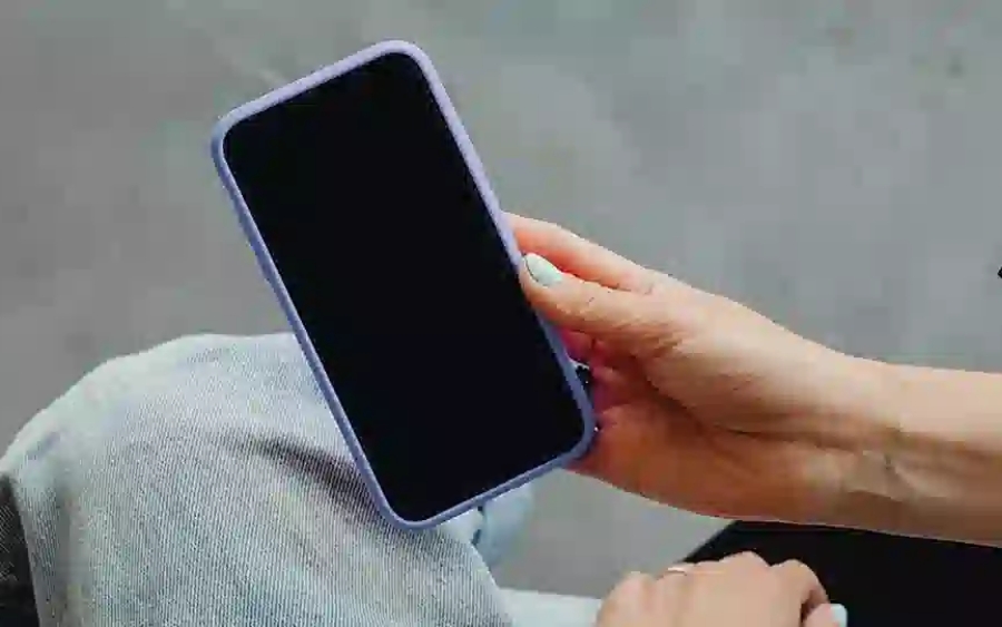 Tình trạng iPhone bị đen màn hình
