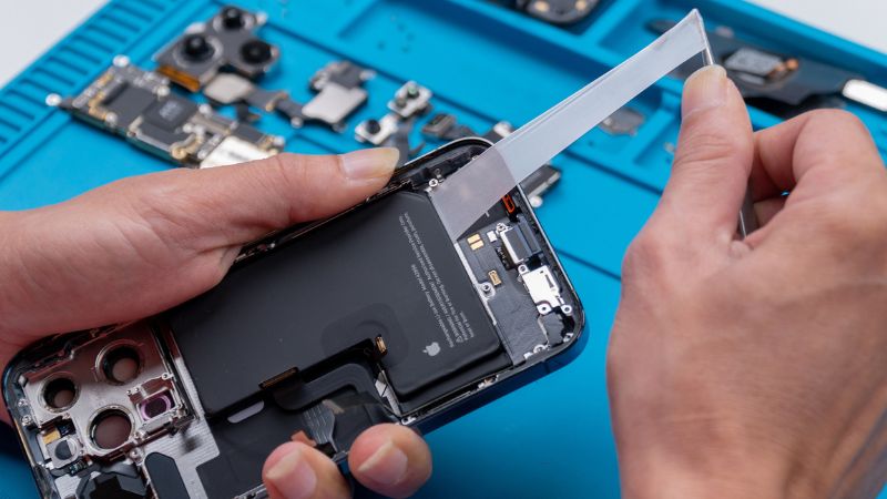 Pin iPhone bị chai thì người dùng nên thay pin