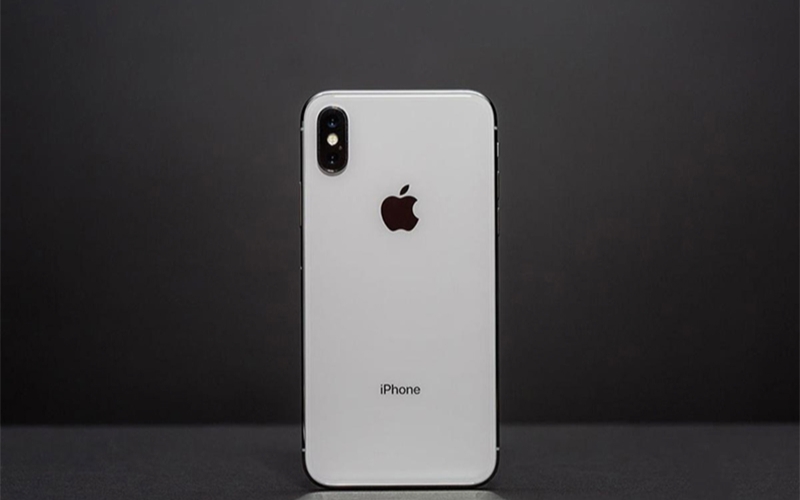 iPhone X được trang bị chip Apple A11 Bionic với tốc độ xử lý cao