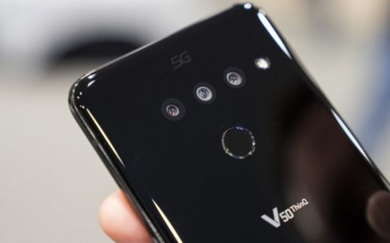 LG V50 ThinQ được trang bị viên pin dung lượng 4000 mAh