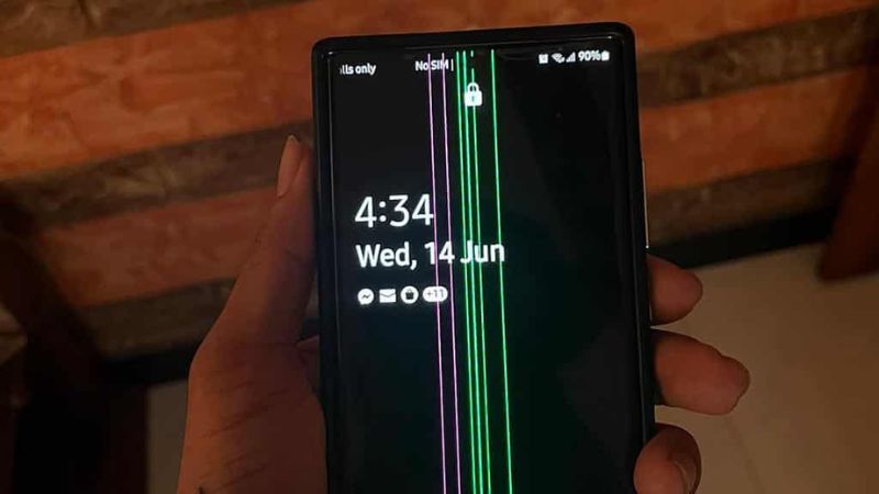 . Lỗi sọc màn hình S23 Ultra