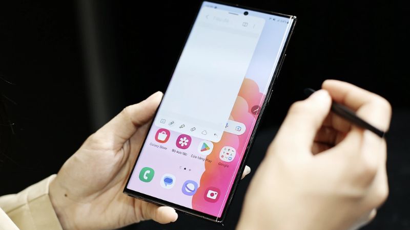 Màn hình S23 Ultra liên tục thay đổi độ sáng một cách bất thường