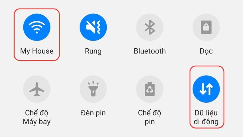 Nhấn vào biểu tượng Dữ liệu di động để bật/tắt tính năng này