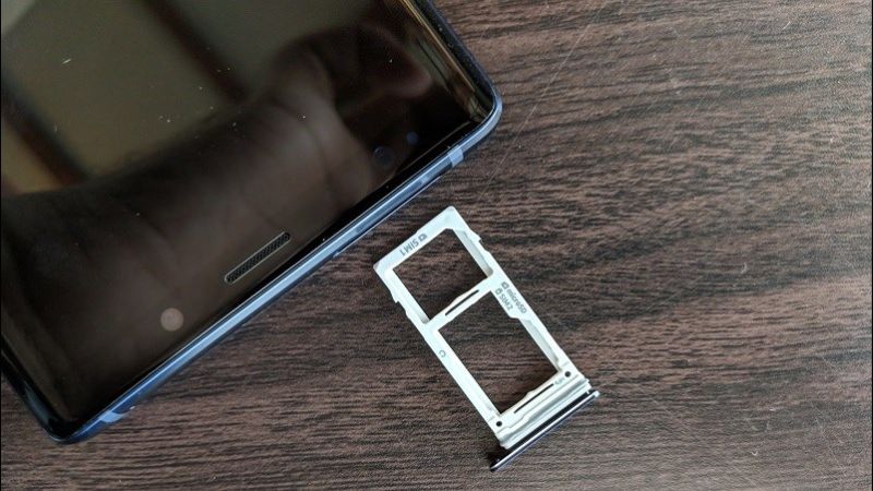 Lý do Samsung S22 Ultra không có khe cắm thẻ nhớ