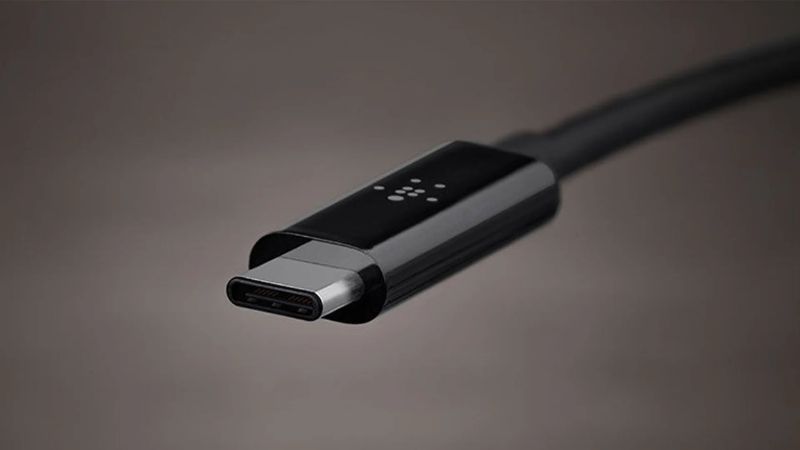  Chỉ cần một chiếc USB có cổng Type-C