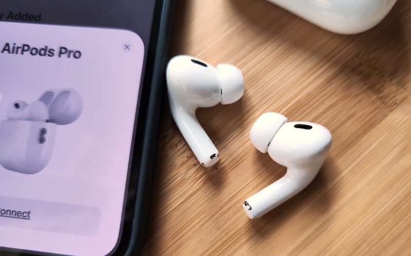 tat ca cac phien ban cua airpods deu co kha nang thay pin