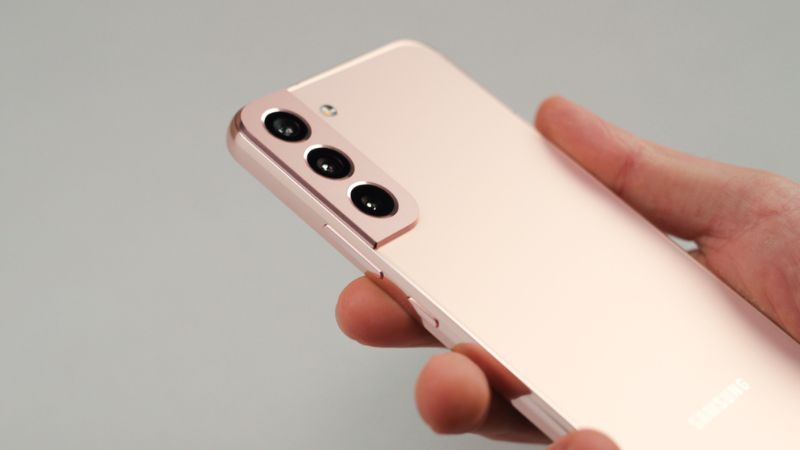 S22 Plus hỗ trợ đầy đủ các kết nối hiện đại