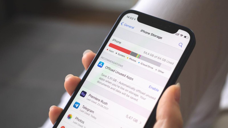 Giải phóng bộ nhớ iPhone