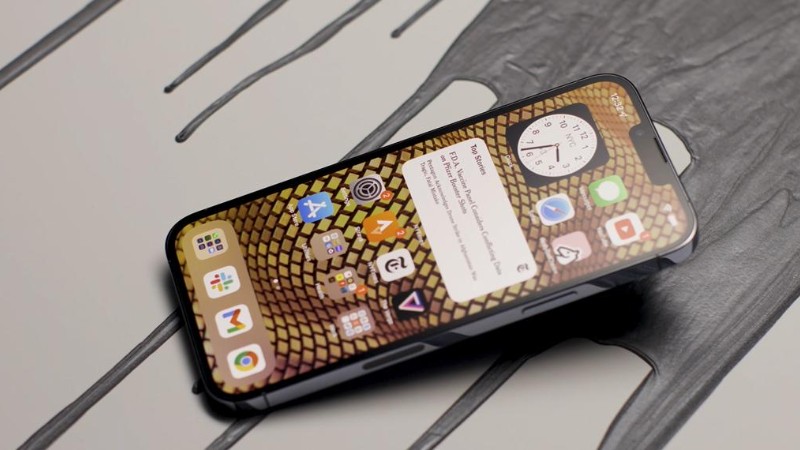 iPhone 13 Pro có màn hình Super Retina XDR 6.1 inch với công nghệ ProMotion 120Hz