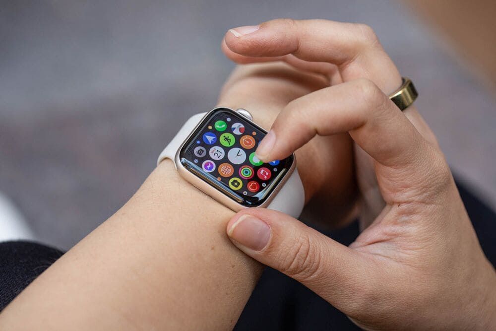 Apple Watch SE 2 2023 40mm GPS chính hãng giá rẻ, sẵn hàng
