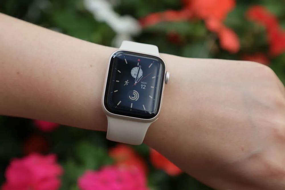 Apple Watch SE 2 2023 44mm LTE chính hãng giá rẻ, giao 2h