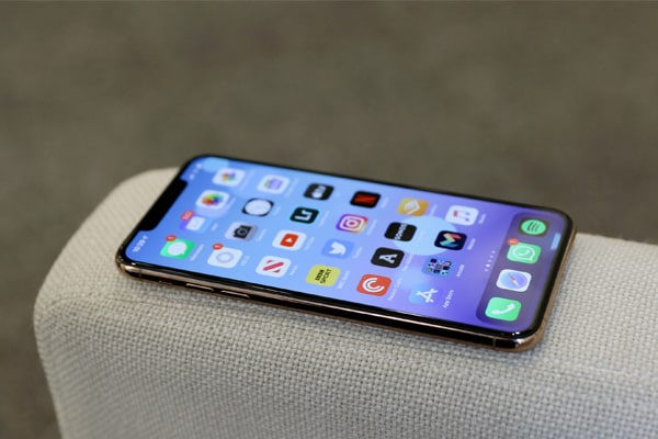 [Góc giải đáp] Có nên mua điện thoại iPhone 11 Pro Max cũ hay không?