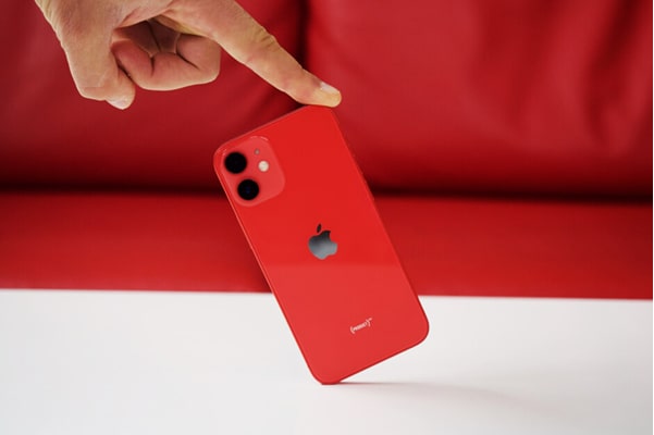Đánh giá Apple iPhone 12 mini: Lối đi riêng của Apple