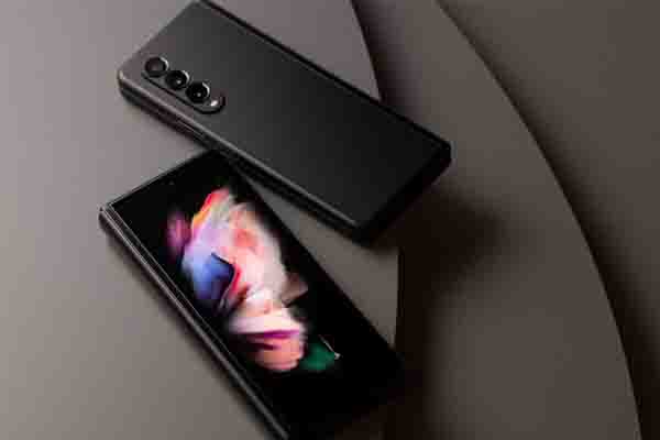 Đánh giá chi tiết Galaxy Z Fold 3: Gập - Mở tương lai với nhiều tính năng vượt trội