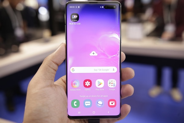 Điện thoại Galaxy S10 5G có mấy màu? Giá bán bao nhiêu tiền?