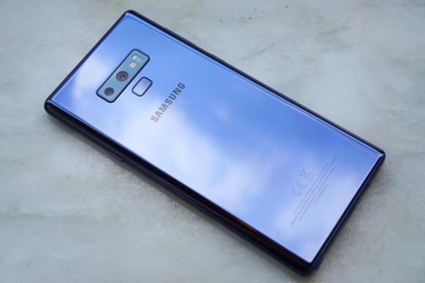 Đây là những mẹo "cứu thua" cho bạn khi mua điện thoại Note 9 xách tay cũ