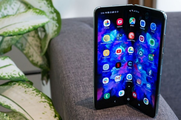 Dù giá bán "trên trời" nhưng đây là 5 lý do thuyết phục bạn mua Galaxy Fold ngay hôm nay