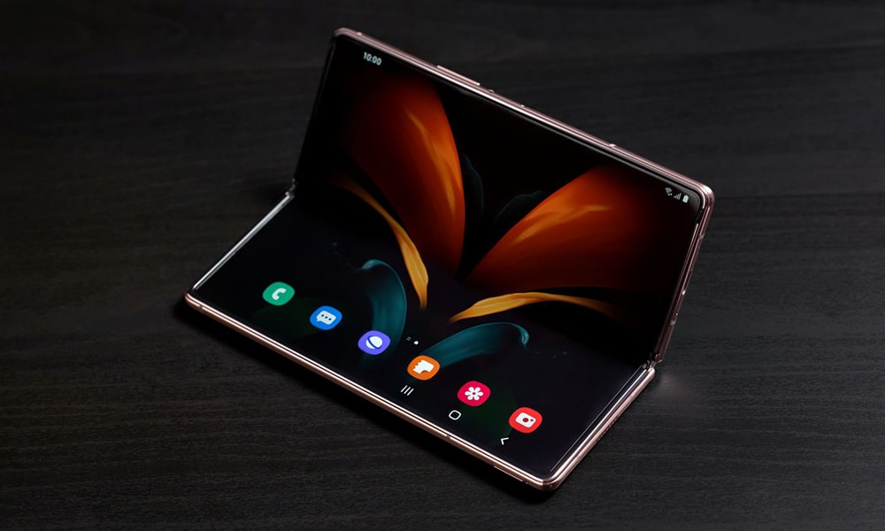 Galaxy Z Fold 2 chính hãng và xách tay: Nên mua bản nào?