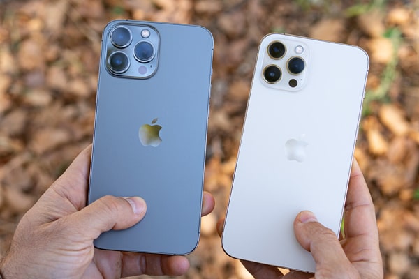 So sánh iPhone 12 Pro Max và iPhone 13 Pro Max: Nên mua chiếc điện thoại lớn nào?